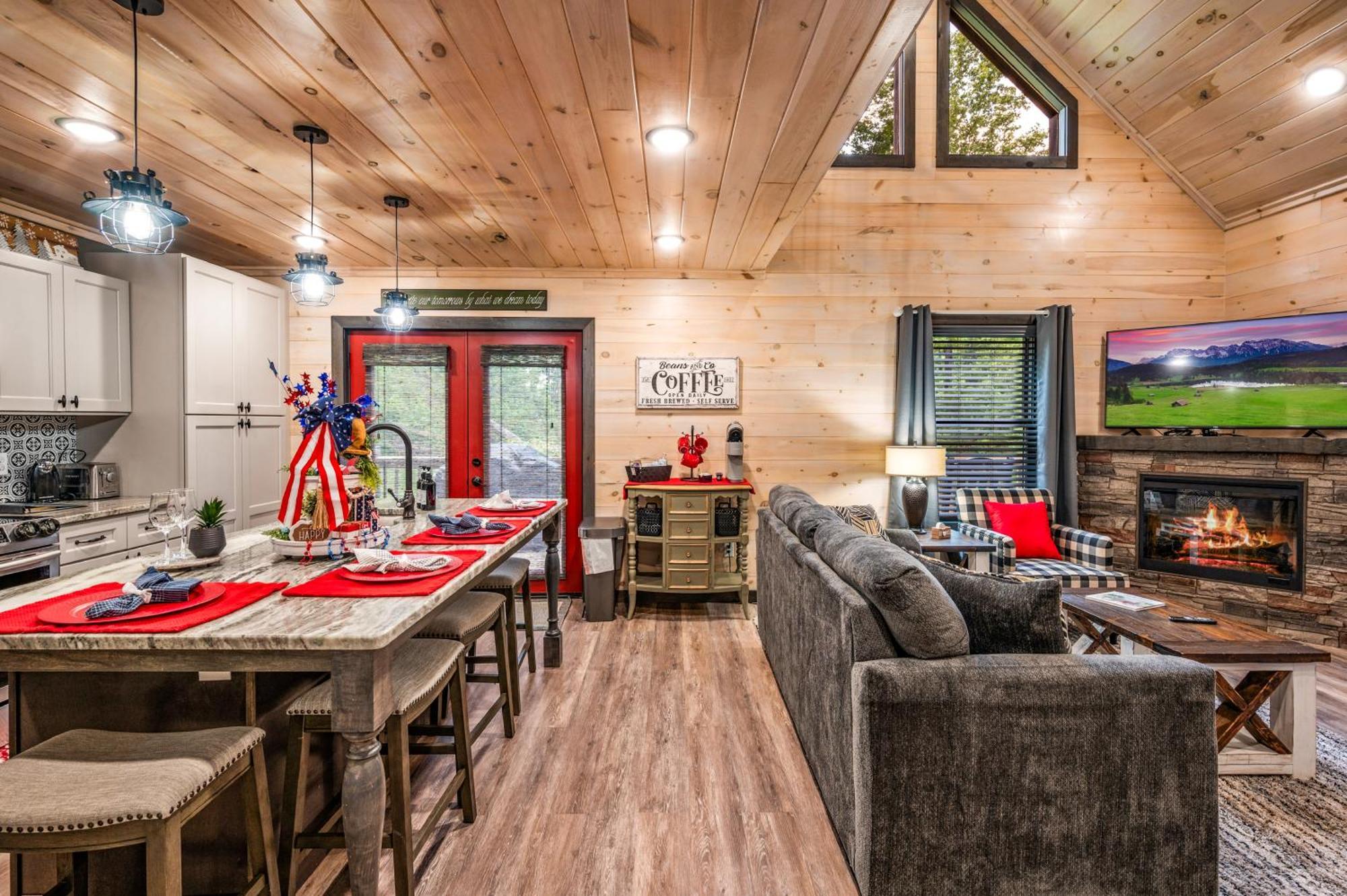 Lil Cabin In The Cove! Mtn Views, Theater, Hot Tub, Games, King Beds, Prime Location! Sevierville Dış mekan fotoğraf